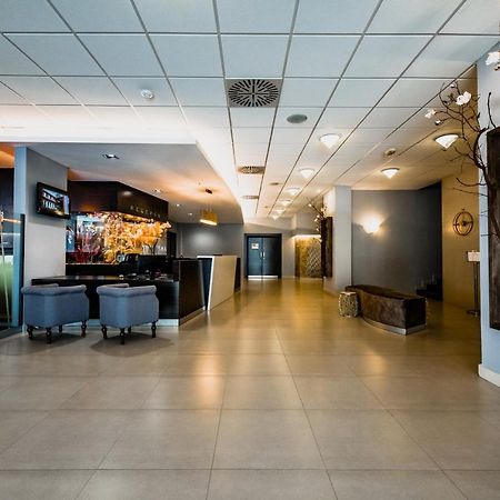 Hotel Palcat ターボル エクステリア 写真